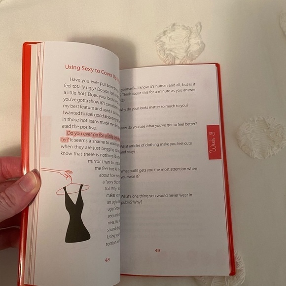 A Pocket Bible Study and Journal - Picture 4 of 5